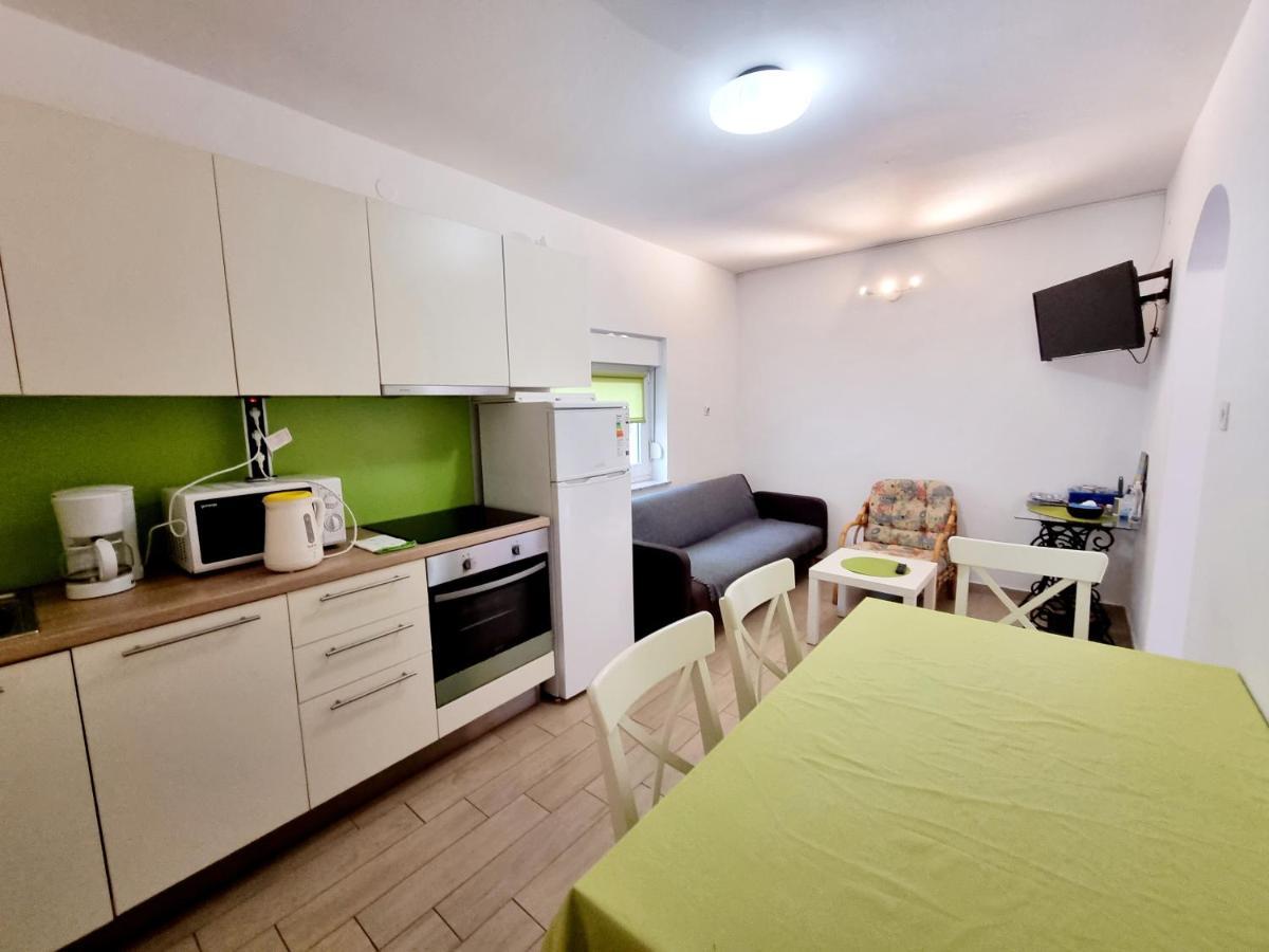 Ara-Zarok Villa Baška Eksteriør bilde